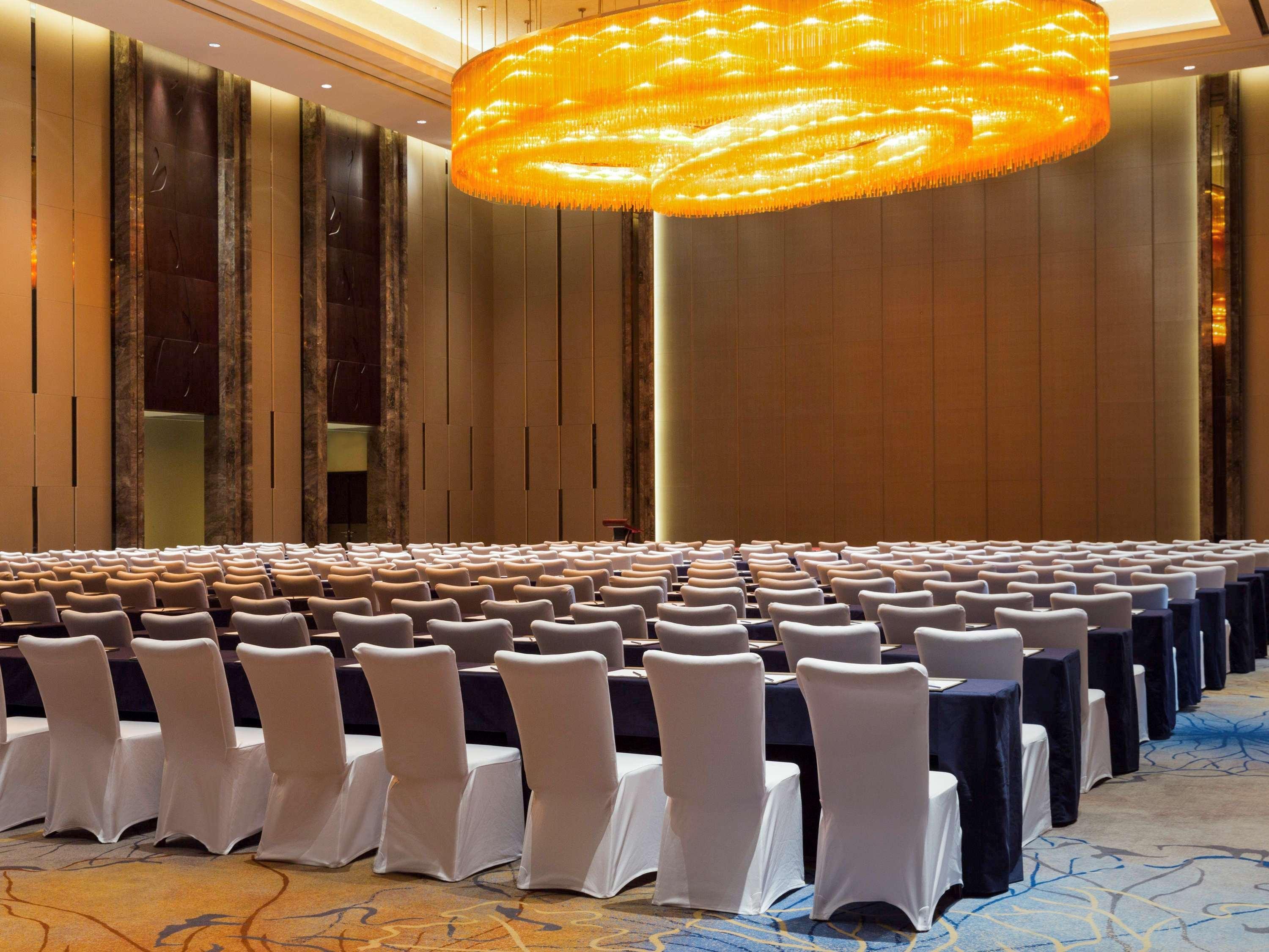Pullman Nanchang Sunac Bagian luar foto