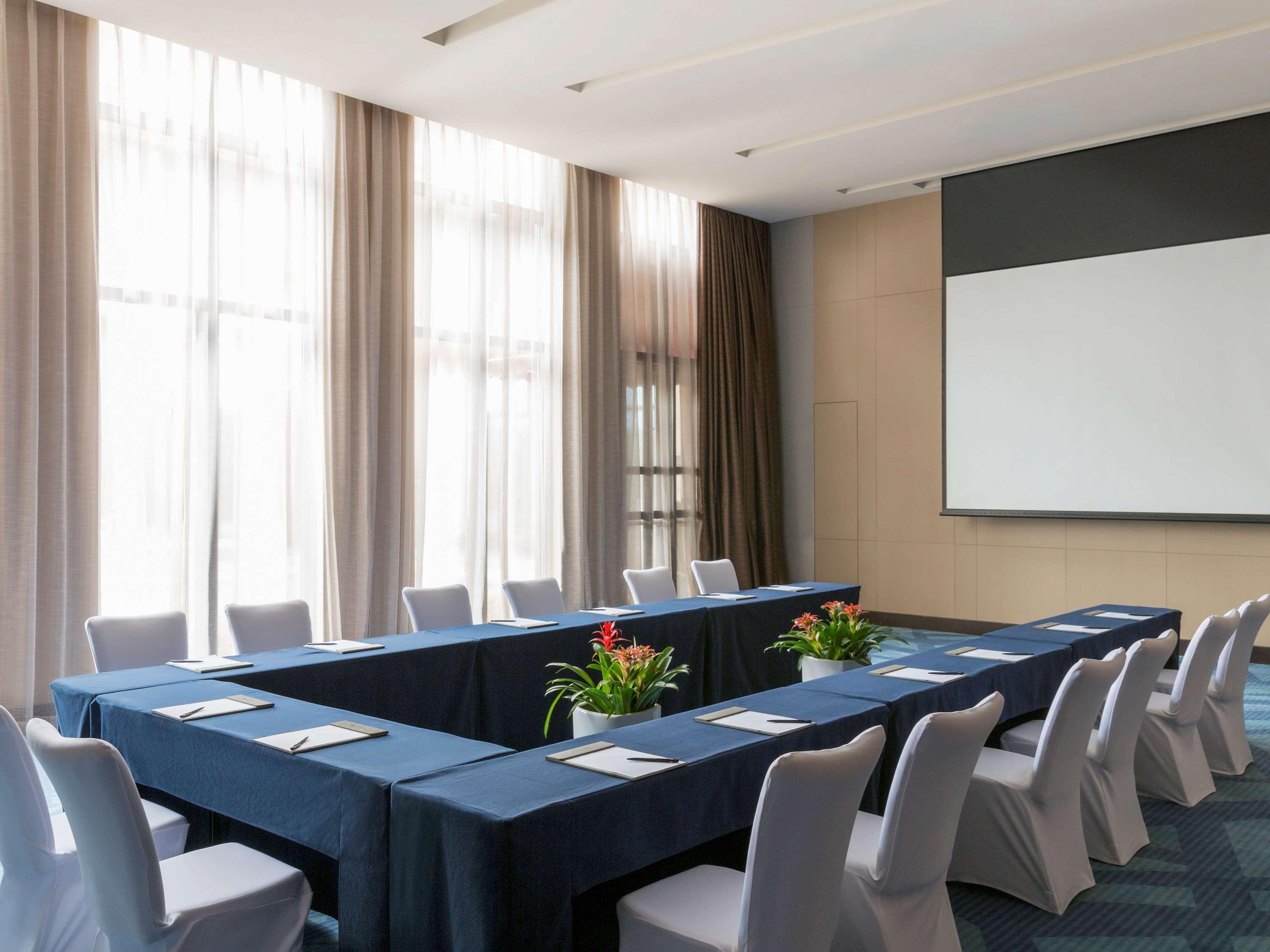 Pullman Nanchang Sunac Bagian luar foto